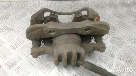 Суппорт тормозной передний левый peugeot 3008 (HUK