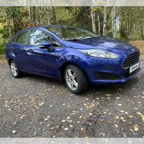 Ford Fiesta 1.6 AMT, 2015, 105 001 км, с пробегом, цена 870 000 руб.