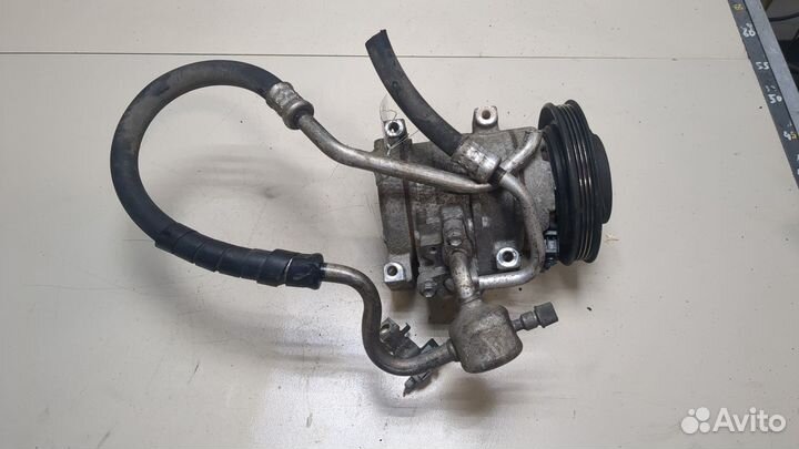 Компрессор кондиционера Lexus IS, 2001