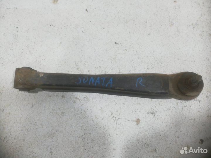 Рычаг подвески задний правый Hyundai Sonata 4