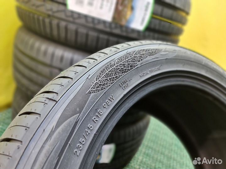 Ikon Tyres Autograph Eco 3 235/45 R18 99V