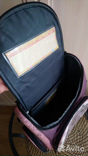 Ранец Hummingbird для девочки