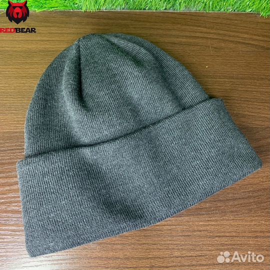 Шапка и варежки мужские