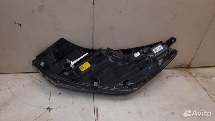 Фара правая Hyundai Tucson