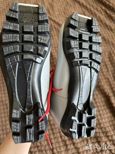Лыжные ботинки 36 размер