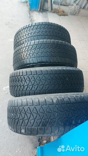 Bridgestone Blizzak DM-Z2 235/60 R18 107