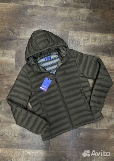 Легкие куртки Tommy Hilfinger эргономичные