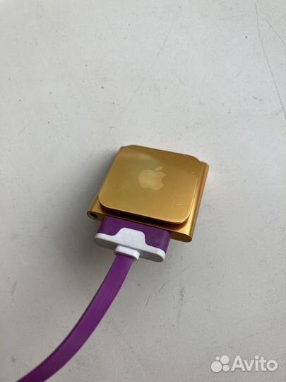 iPod nano 16 gb + чехол