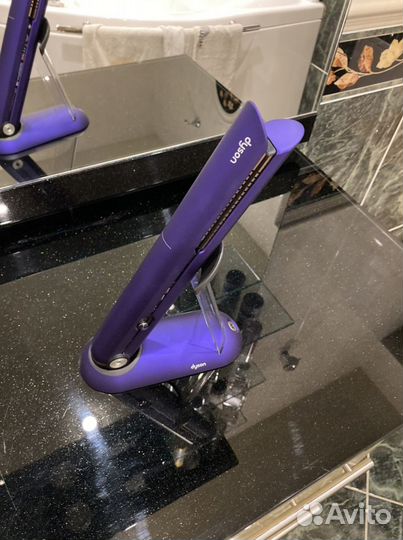 Выпрямитель для волос Dyson Corrale HS03