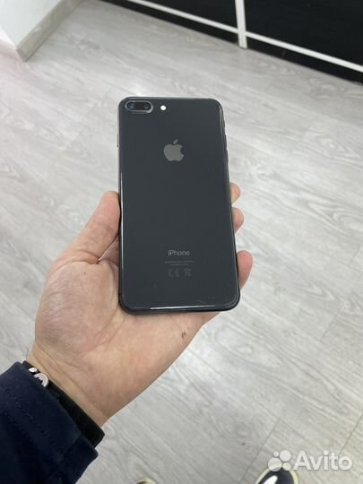 iPhone 8 Plus, 128 ГБ