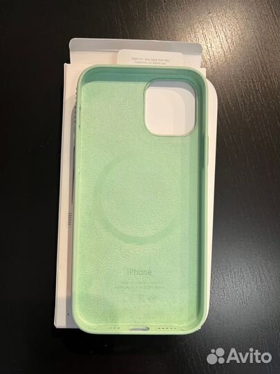 Чехлы на iPhone 13, 12, XS