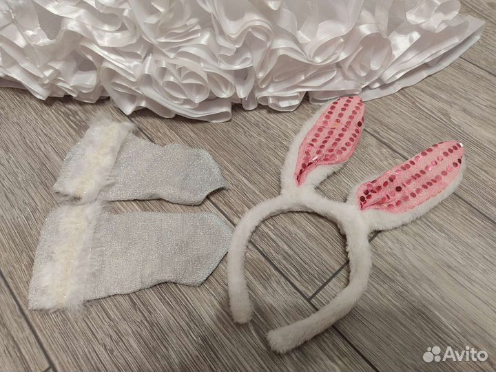 Костюм зайчика для девочки