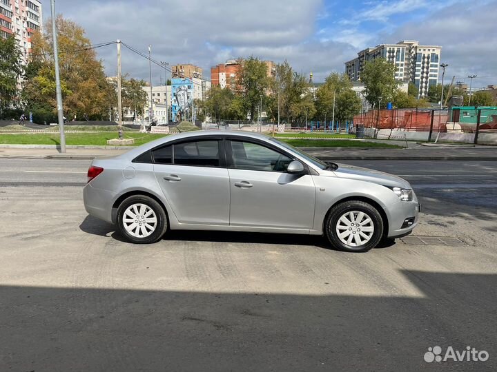 Chevrolet Cruze, 2011