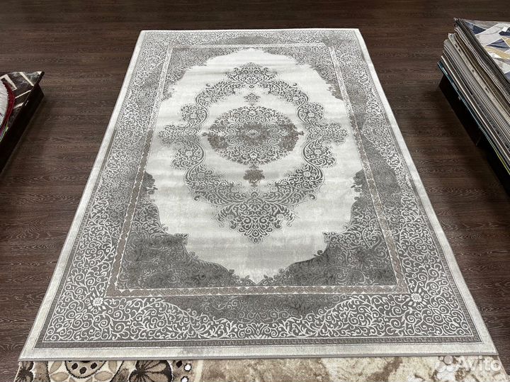 Ковер новый 200*290