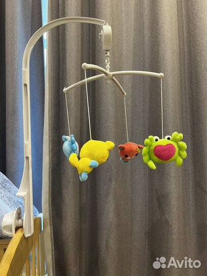 Детский мобиль в кроватку