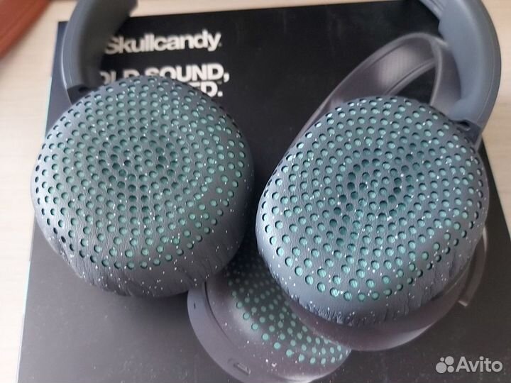 Беспроводные наушники Skullcandy riff 1