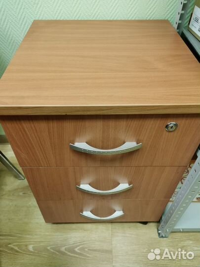 Мебель для офиса бу