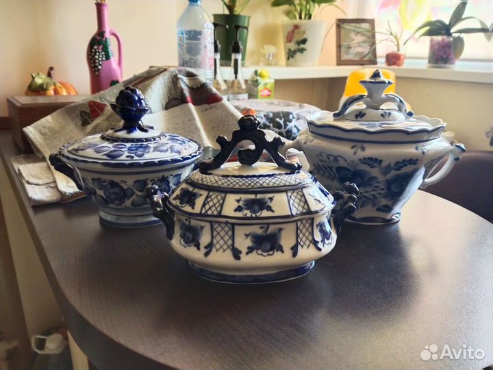 Сахарница,сухарница,конфетница гжель