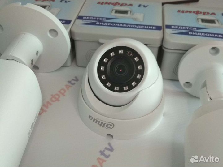 3 камеры видеонаблюдения 4Мп регистратор Dahua va