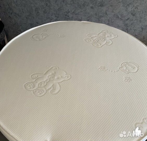 Матрас в круглую кроватку 75х75х9 см