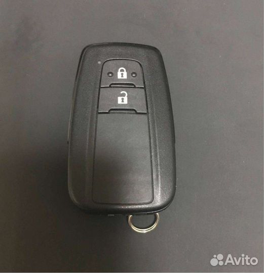 Смарт ключ Toyota C-HR CH-R правруль