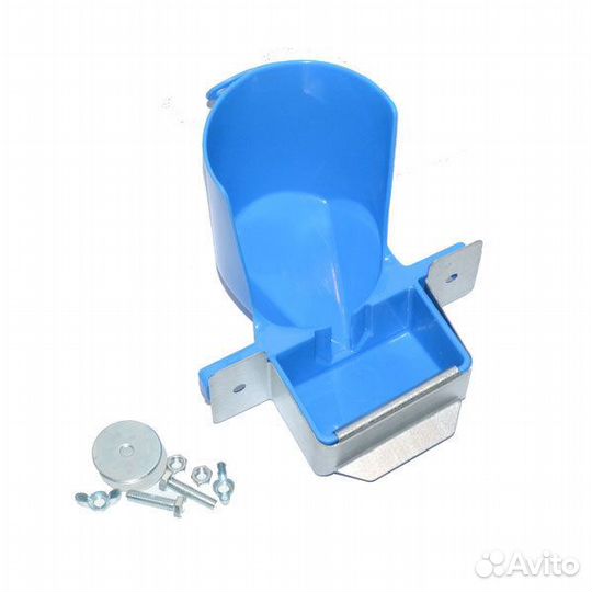 Поилка для кроликов навесная под бутылку