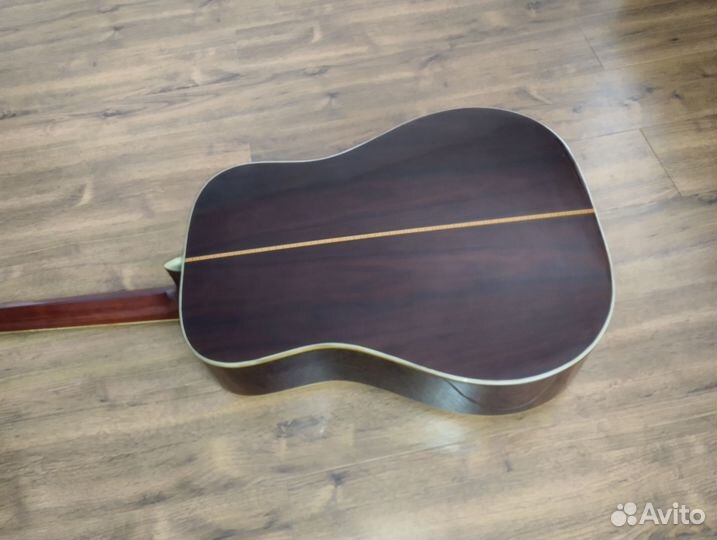 Morris W-40 Japan акустическая гитара