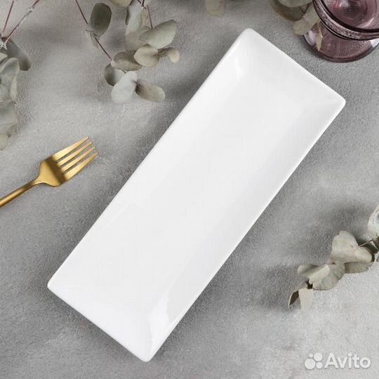 Блюдо фарфоровое для суши/канапе Wilmax, 30,512 см