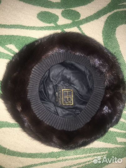 Женский норковый берет