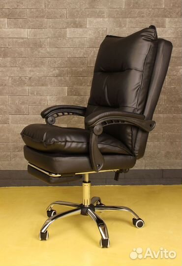 Компьютерное игровое кресло геймерское с массажем