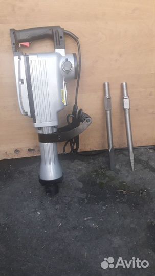 Отбойный электрический молоток, бетонолом