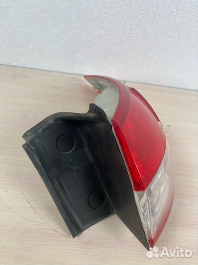 Фонарь задний правый Ford Kuga 2 CBS 2015