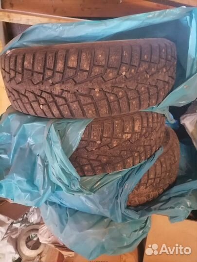 Maxxis ArcticTrekker NP3 185/60 R15