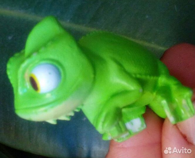 Зеленый хамелеон