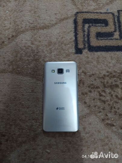 Samsung Galaxy A3 SM-A300F Single Sim, 16 ГБ