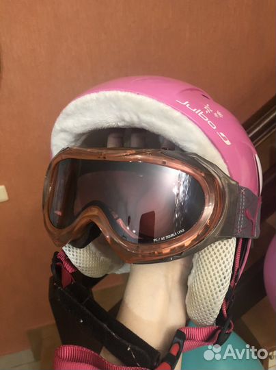 Горнолыжный шлем