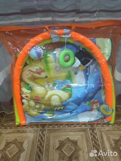 Развивающий коврик набор в детскую кроватку