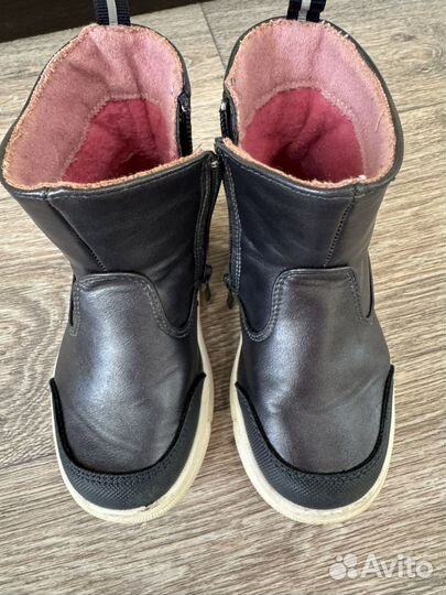 Ботинки демисезонные 25 размер