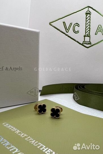 Золотые серьги пусеты Van Cleef черный оникс