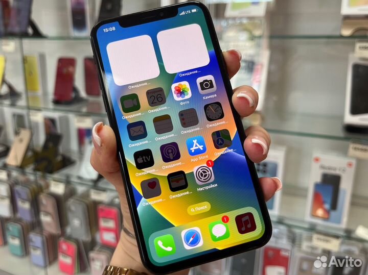 Телефон iPhone XS 256Gb