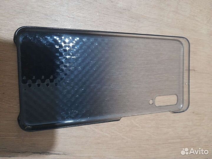 2 чехла на самсунг гэлэкси А7. В хорошем состоянии