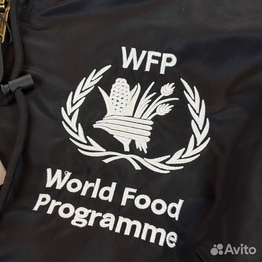 В наличии Balenciaga WFP Бомбер