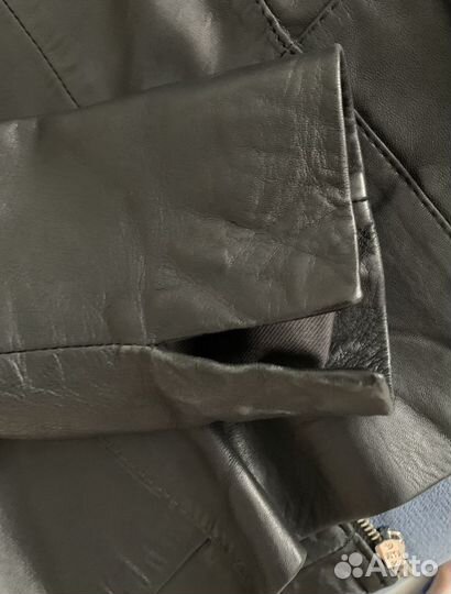 Кожаная куртка mango