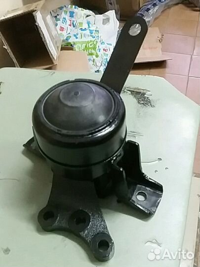 Опора двигателя Chery J52-1001310