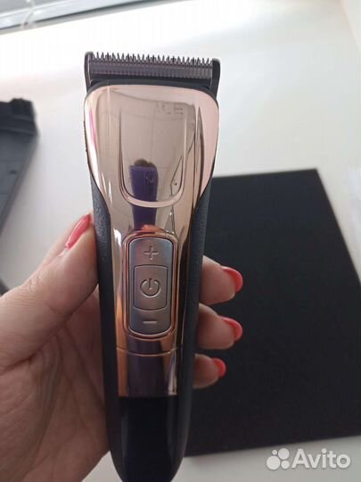 Машинка для стрижки волос профессиональная