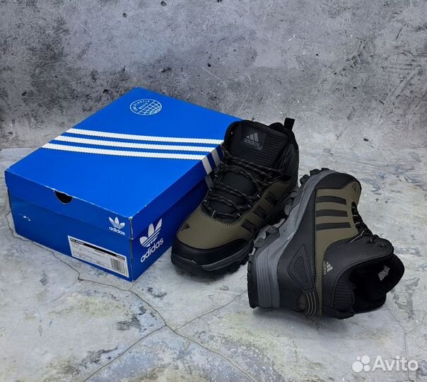 Кроссовки зимние Adidas (40-46 размеры)