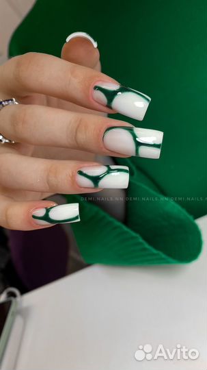 Маникюр Педикюр