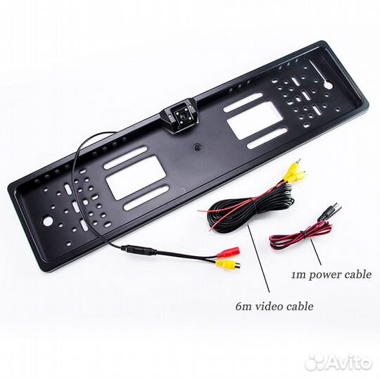 Автомобильная камера заднего вида в рамке