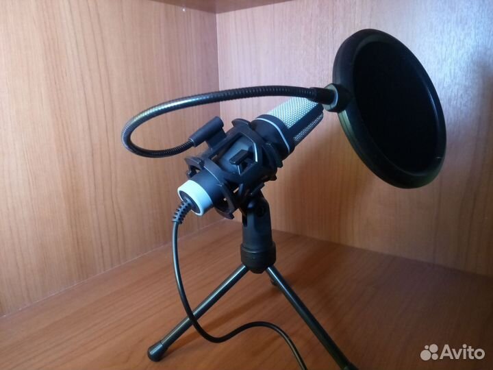 Игровой микрофон