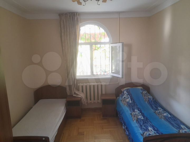 Комната 26 м², 1/3 эт.